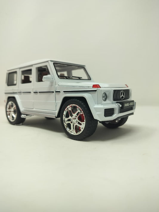Mercedes-AMG G63 Die- Cast Model