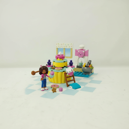 LEGO: Gabby's Dollhouse Bakey with Cakey Fun Set