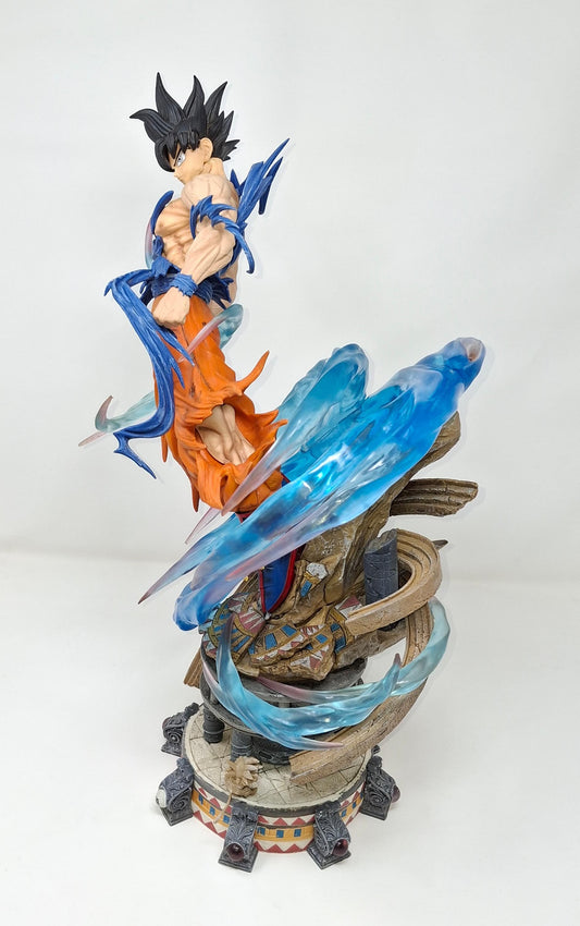 Dragon Ball Z Goku Ultra Instinct Figure